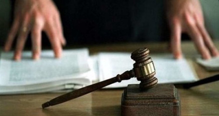 Telefon almadığı üçün anasını öldürənə AĞIR CƏZA Telefon almadığı üçün anasını öldürənə AĞIR CƏZA
