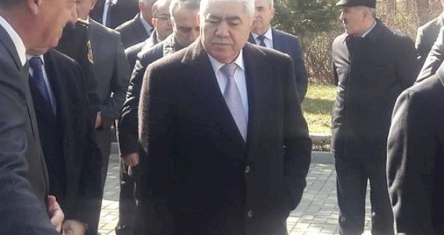 Deputatın aşıb-daşan var-dövləti... Deputatın aşıb-daşan var-dövləti...