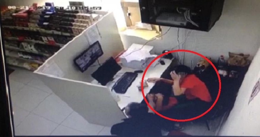 Bakıda kişi keçmiş həyat yoldaşını iş yerində döydü - FOTO Bakıda kişi keçmiş həyat yoldaşını iş yerində döydü - FOTO