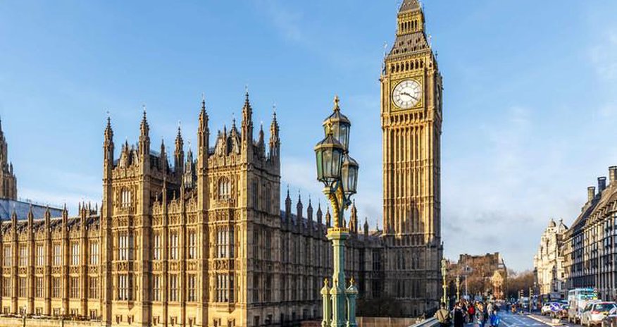 Петицию против приостановки работы парламента Британии подписали более 100 тыс. человек Петицию против приостановки работы парламента Британии подписали более 100 тыс. человек