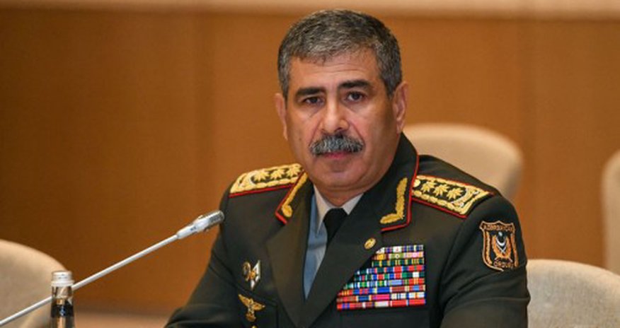 Zakir Həsənov ordudakı rəhbər şəxsləri topladı Zakir Həsənov ordudakı rəhbər şəxsləri topladı
