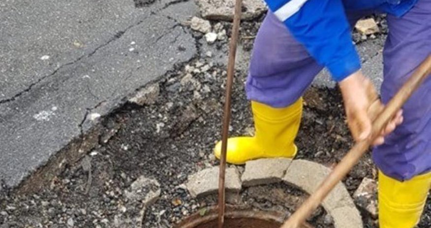 Biləcəridə yol çökdü Biləcəridə yol çökdü