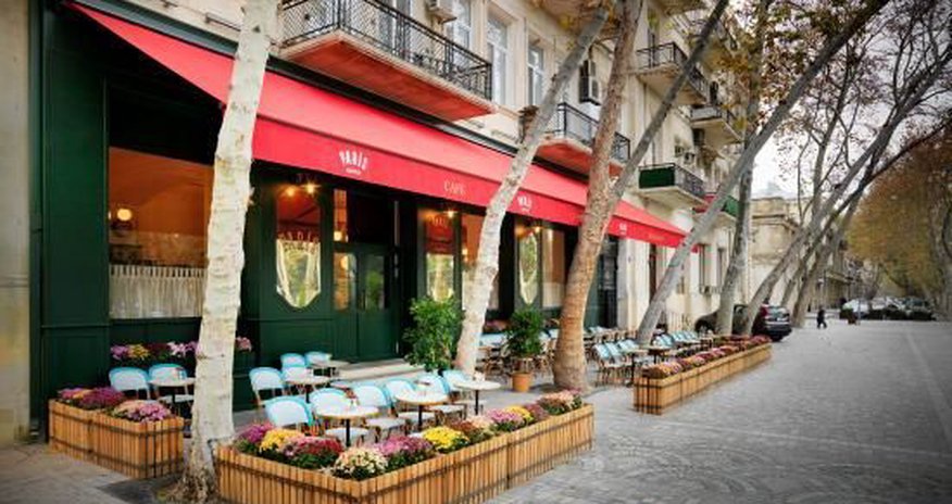 Bakıda bu məşhur restorana qızla getsəniz depozit ödəməyəcəksiniz... Bakıda bu məşhur restorana qızla getsəniz depozit ödəməyəcəksiniz...