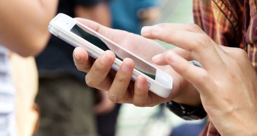 Bakıda üç saat əvvəl alınmış telefonu mağaza geri qaytarmadı - Qanun kimin tərəfindədir? Bakıda üç saat əvvəl alınmış telefonu mağaza geri qaytarmadı - Qanun kimin tərəfindədir?