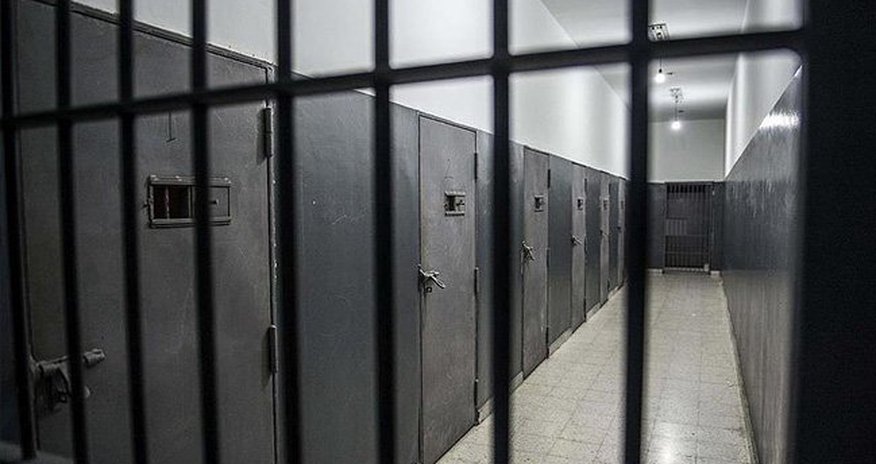 Bakıda dəhşətli cinayət - Arvadına sataşdığı üçün müdiri öldürdü Bakıda dəhşətli cinayət - Arvadına sataşdığı üçün müdiri öldürdü