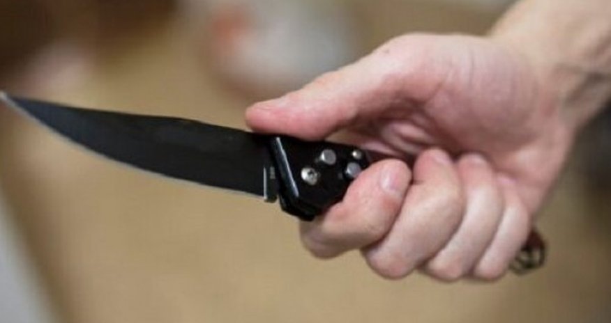 Bakıda qan töküldü: Psixi xəstədən DƏHŞƏTLİ ƏMƏL Bakıda qan töküldü: Psixi xəstədən DƏHŞƏTLİ ƏMƏL