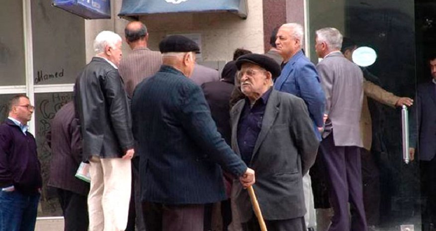ŞAD XƏBƏR - Pensiya və maaşlar yenidən artırılacaq ŞAD XƏBƏR - Pensiya və maaşlar yenidən artırılacaq