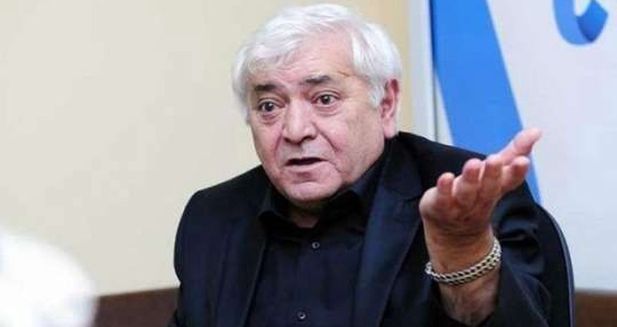 "Polisə səlahiyyət vermək lazımdır ki, şübhələndiyi şəxsi küçədə saxlaya bilsin" — Deputat "Polisə səlahiyyət vermək lazımdır ki, şübhələndiyi şəxsi küçədə saxlaya bilsin" — Deputat