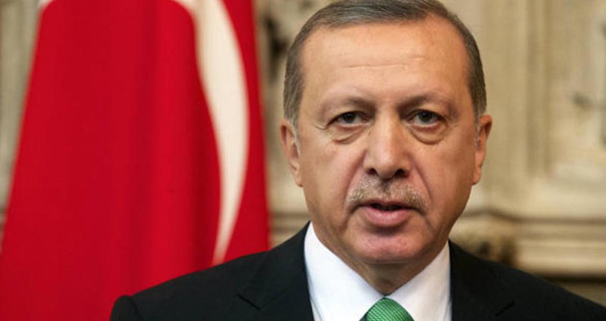 Ərdoğan səlahiyyətlərini təhvil verdi Ərdoğan səlahiyyətlərini təhvil verdi
