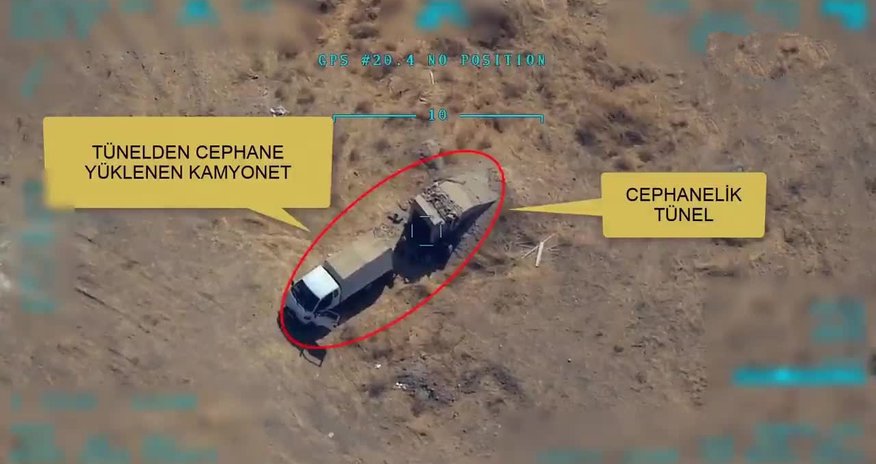 Türkiyə ordusu terrorçulara ağır zərbə vurdu - dəhşətli görüntülər - VİDEO Türkiyə ordusu terrorçulara ağır zərbə vurdu - dəhşətli görüntülər - VİDEO