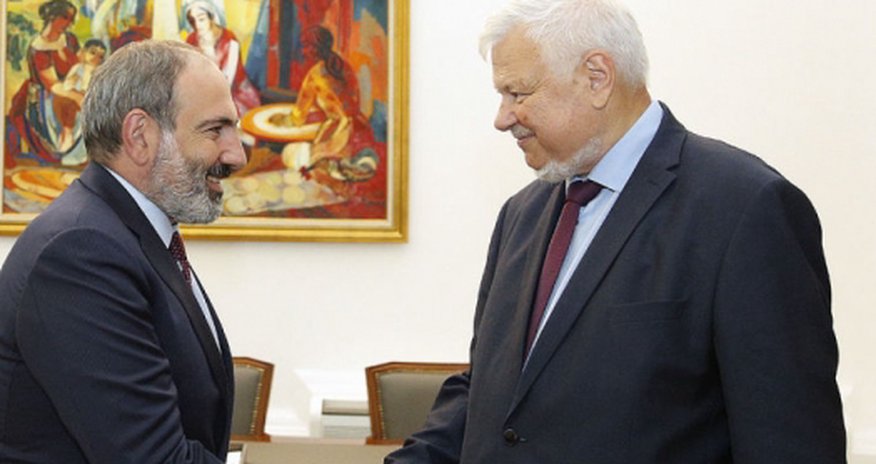 Посредники по Карабаху на переговорах с Пашиняном Посредники по Карабаху на переговорах с Пашиняном