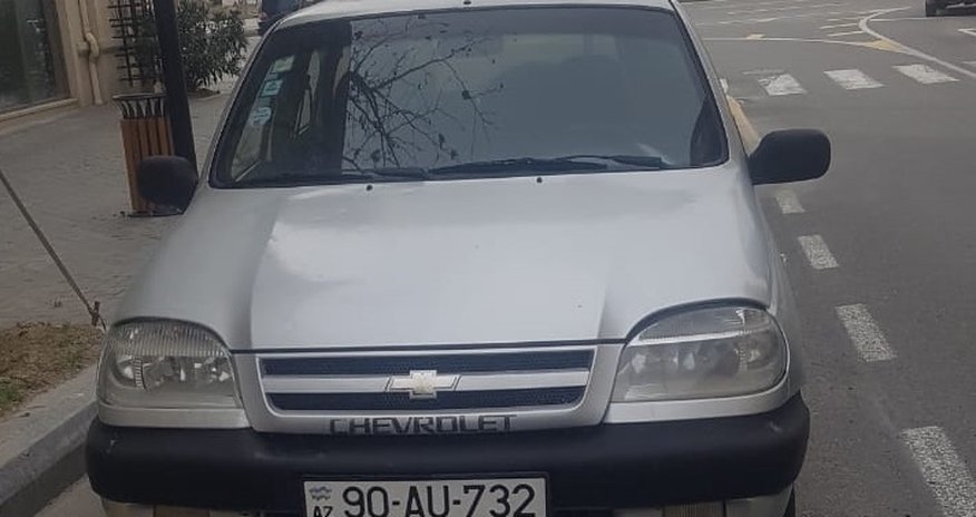 Dövlət maşınları satışa çıxarıldı - "Nissan" 3500, "Tofaş" 1800 AZN - SİYAHI Dövlət maşınları satışa çıxarıldı - "Nissan" 3500, "Tofaş" 1800 AZN - SİYAHI
