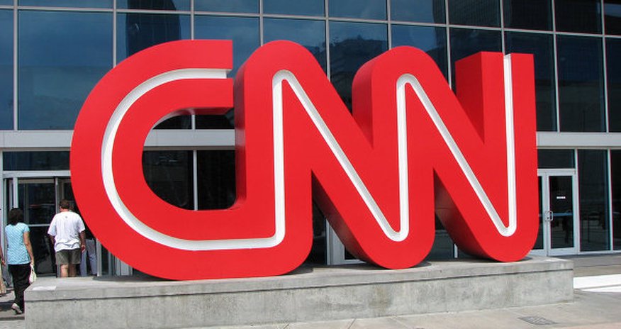 Трамп пригрозил CNN судебным иском за клевету в свой адрес Трамп пригрозил CNN судебным иском за клевету в свой адрес