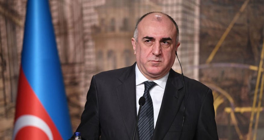 Elmar Məmmədyarov tədbirdə çətin anlar yaşadı - VİDEO Elmar Məmmədyarov tədbirdə çətin anlar yaşadı - VİDEO