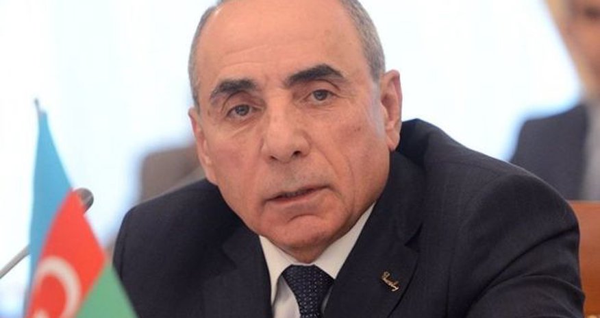 Yaqub Eyyubovun istefaya göndəriləcəyi ilə bağlı - İDDİALAR Yaqub Eyyubovun istefaya göndəriləcəyi ilə bağlı - İDDİALAR