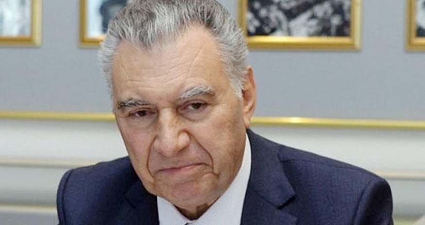 “Öz ərizəmlə işdən çıxmışam, yenə məndən əl çəkmirlər” - Əli Həsənov “Öz ərizəmlə işdən çıxmışam, yenə məndən əl çəkmirlər” - Əli Həsənov