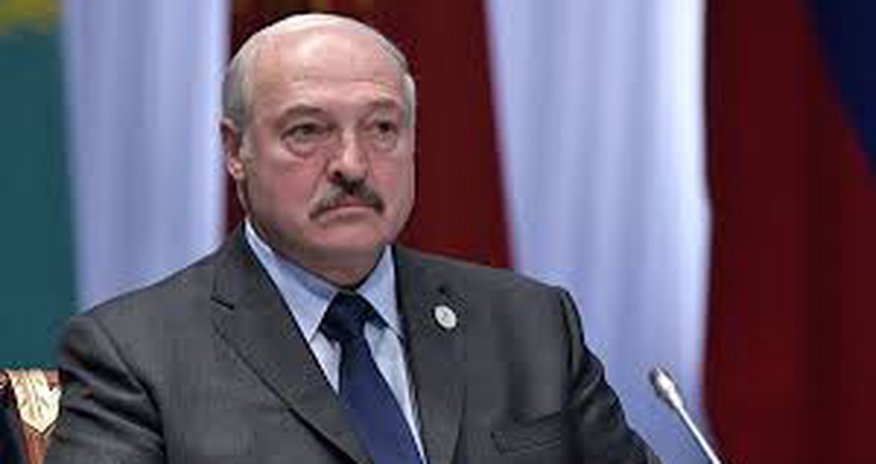 Лукашенко заявляет о возможности асимметричного ответа Белоруссии на размещение американских танков в Литве Лукашенко заявляет о возможности асимметричного ответа Белоруссии на размещение американских танков в Литве