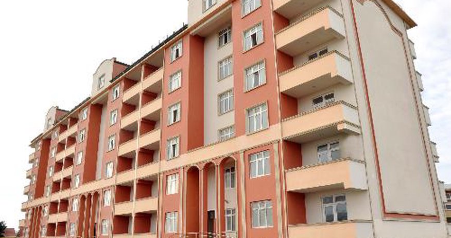 Bu şəxslərə pulsuz mənzillər verildi Bu şəxslərə pulsuz mənzillər verildi