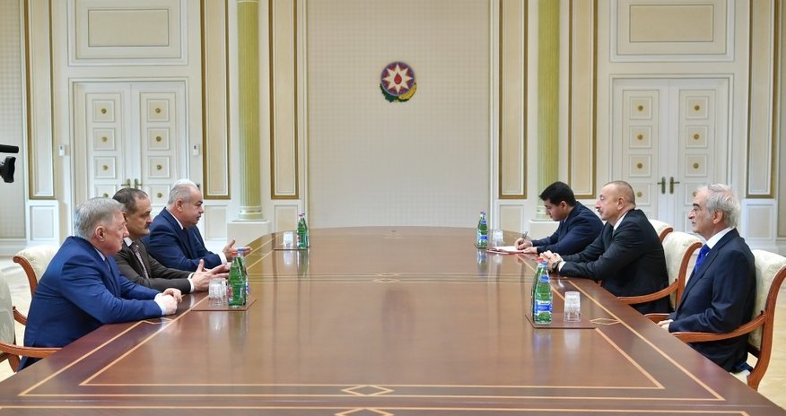 Президент Ильхам Алиев принял заместителя председателя Совета Федерации России Президент Ильхам Алиев принял заместителя председателя Совета Федерации России