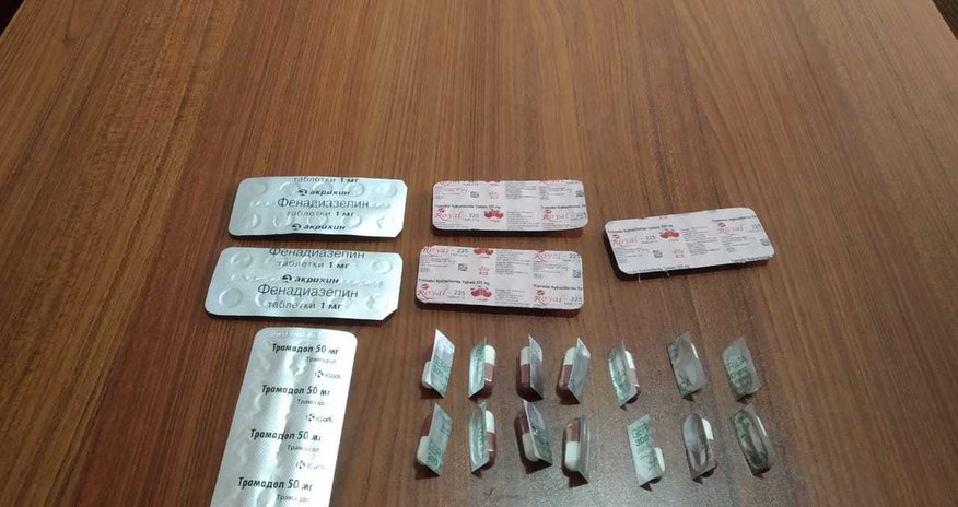 В Мингячевире директор аптеки задержан за незаконную продажу сильнодействующих лекарств В Мингячевире директор аптеки задержан за незаконную продажу сильнодействующих лекарств