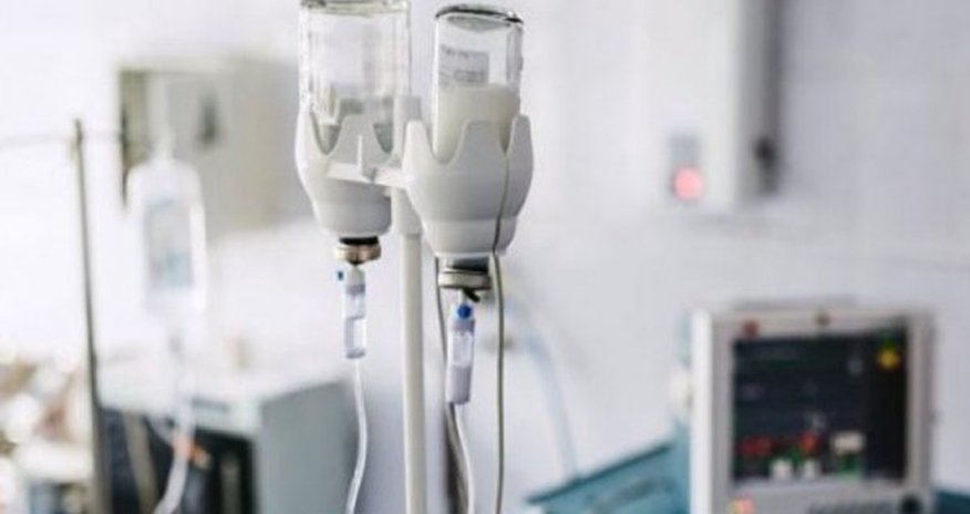 Oğuzda gənc oğlan pomidor turşusundan zəhərləndi Oğuzda gənc oğlan pomidor turşusundan zəhərləndi