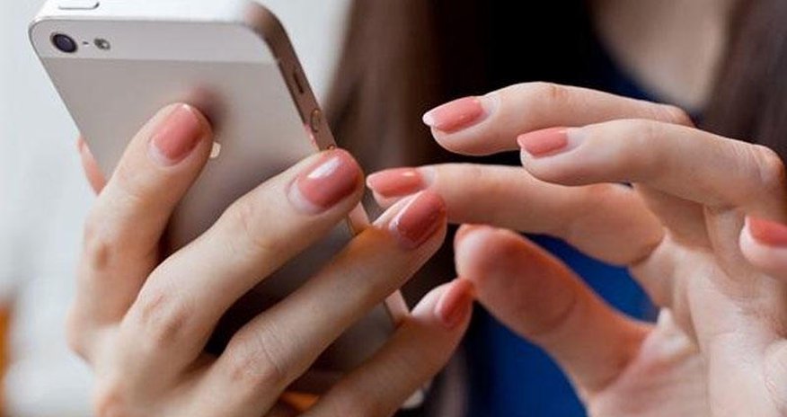 Bu 5 xəstəliyin səbəbkarı telefonunuzdur – Müasir smartfon sindromları Bu 5 xəstəliyin səbəbkarı telefonunuzdur – Müasir smartfon sindromları