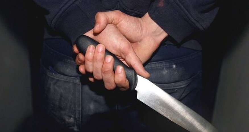 Bakıda amansız qətlin təfərrüatı: Kişi doğmalarını öldürmək üçün Bakıya gəldi Bakıda amansız qətlin təfərrüatı: Kişi doğmalarını öldürmək üçün Bakıya gəldi