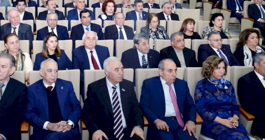 Bu gün YAP namizədlər siyahısını açıqlayacaq Bu gün YAP namizədlər siyahısını açıqlayacaq