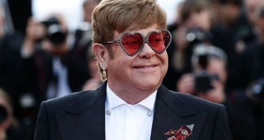 Элтон Джон удостоен Ордена Кавалеров Почета Элтон Джон удостоен Ордена Кавалеров Почета