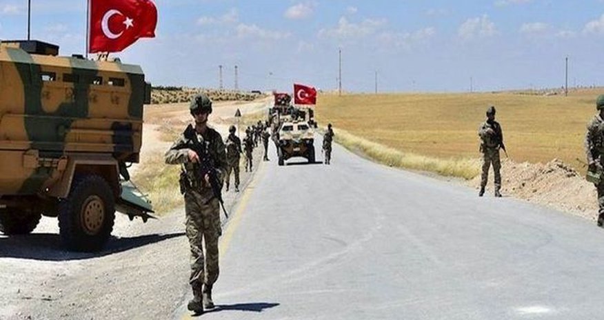 Трое турецких солдат погибли в Сирии Трое турецких солдат погибли в Сирии
