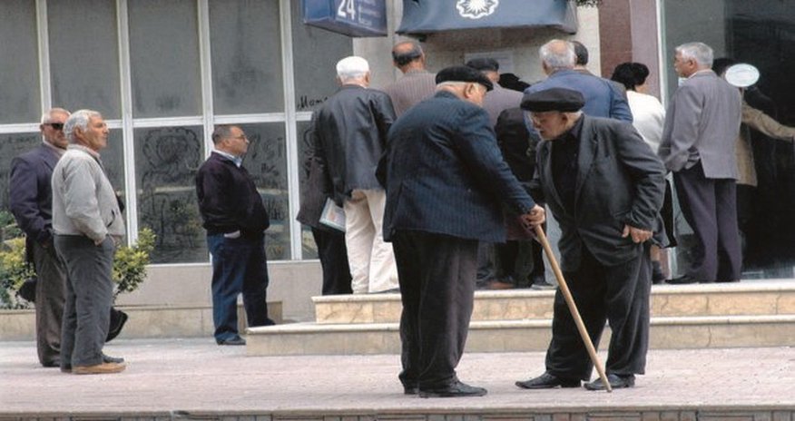 65 yaşlı şəxsin pensiya ala bilməməsinə nazirlikdən cavab 65 yaşlı şəxsin pensiya ala bilməməsinə nazirlikdən cavab