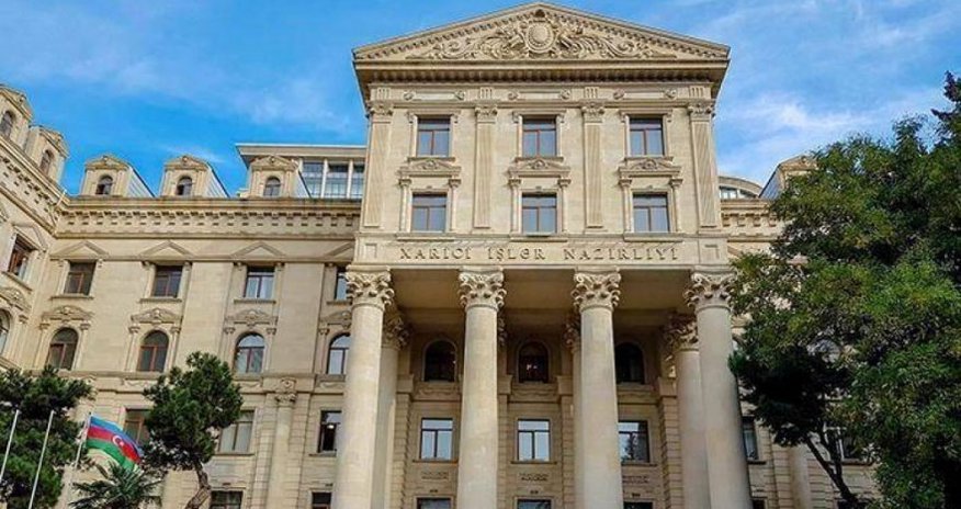 Азербайджан поблагодарил Турцию за эвакуацию своих граждан из Китая Азербайджан поблагодарил Турцию за эвакуацию своих граждан из Китая
