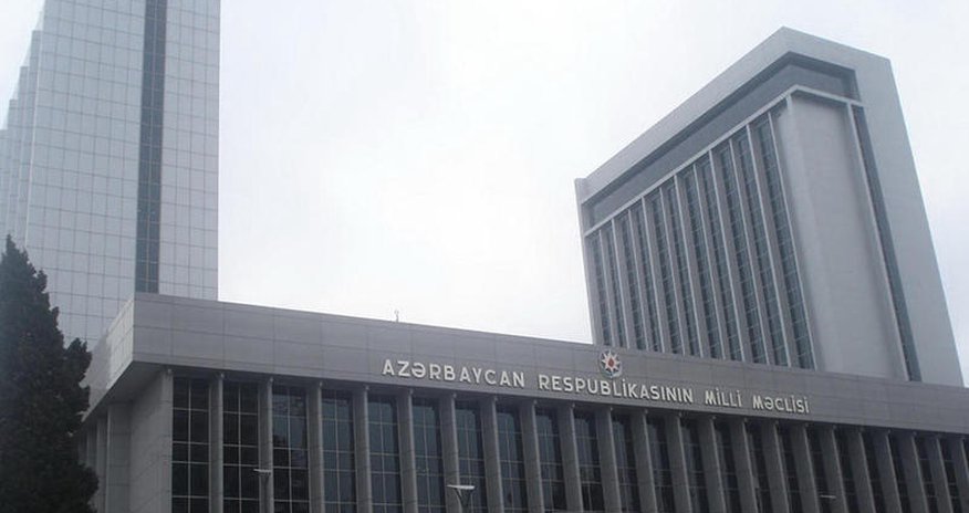 Milli Məclisin şöbə müdiri işdən çıxdı Milli Məclisin şöbə müdiri işdən çıxdı