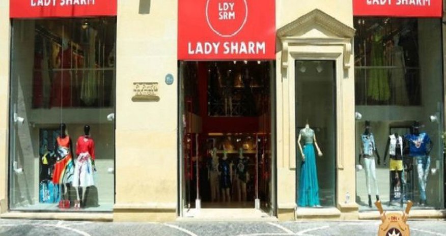 "Lady Sharm" mağazalar şəbəkəsinin rəhbəri hakim qarşısında "Lady Sharm" mağazalar şəbəkəsinin rəhbəri hakim qarşısında