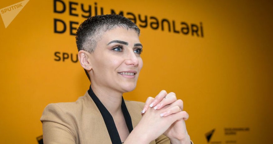 Tanınmış teleaparıcı xəstəxanaya yerləşdirildi - "Çox pis virusdur. Allah hamımıza kömək olsun!" Tanınmış teleaparıcı xəstəxanaya yerləşdirildi - "Çox pis virusdur. Allah hamımıza kömək olsun!"
