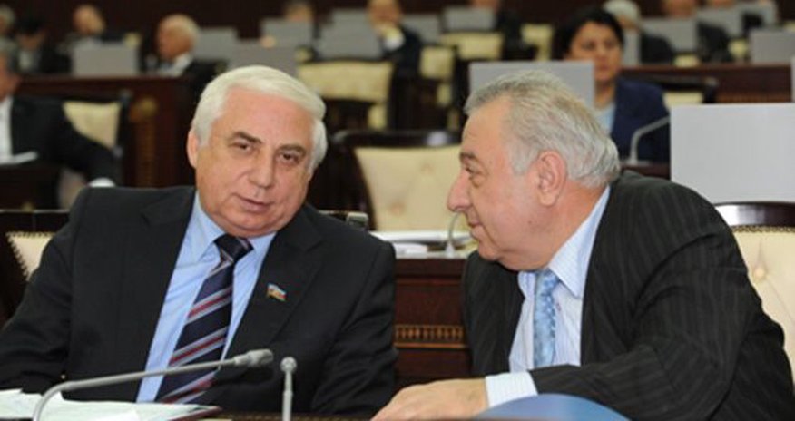 Hadi Rəcəblinin və Hüseynbala Mirələmovun alacaqları pensiyanın miqdarı açıqlandı Hadi Rəcəblinin və Hüseynbala Mirələmovun alacaqları pensiyanın miqdarı açıqlandı