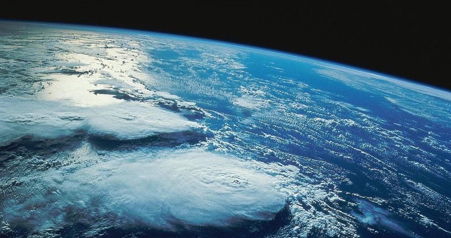 Ученые нашли новый спутник Земли Ученые нашли новый спутник Земли