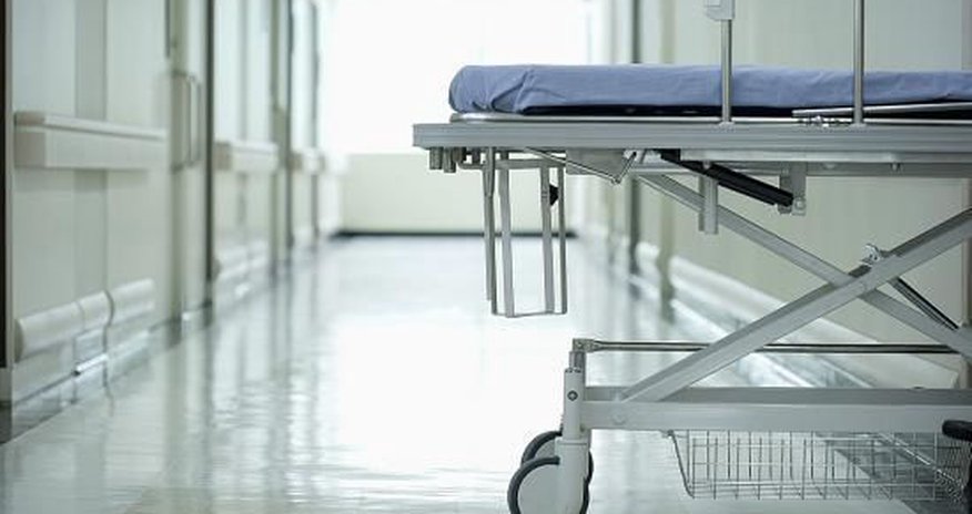 У пациента агстафинской больницы украли деньги и золотое кольцо У пациента агстафинской больницы украли деньги и золотое кольцо