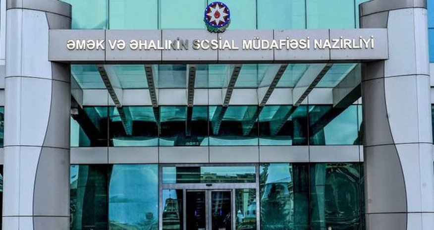 Azərbaycanda daha bir nazirlik vətəndaşların qəbulunu dayandırdı Azərbaycanda daha bir nazirlik vətəndaşların qəbulunu dayandırdı