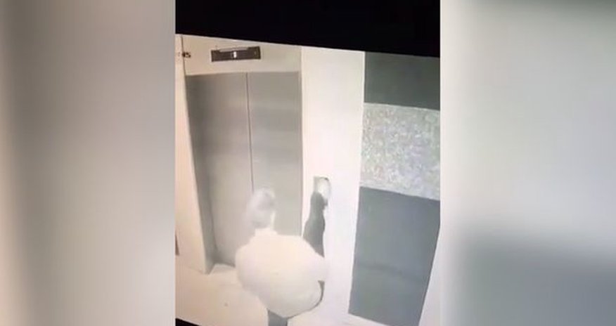 Bakıda virusdan qorxan kişidən gözlənilməz hərəkət - VİDEO Bakıda virusdan qorxan kişidən gözlənilməz hərəkət - VİDEO