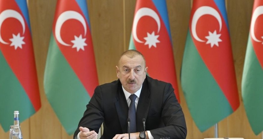 İlham Əliyev: "Mənə müxtəlif dövlət qurumları fərqli rəqəmlər təqdim edib" İlham Əliyev: "Mənə müxtəlif dövlət qurumları fərqli rəqəmlər təqdim edib"