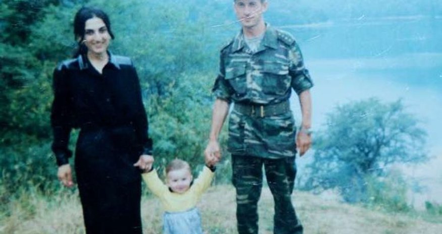 Əsgərinin ayağını yuyan, ermənilərin səhər düzülüşünü videoya çəkən, alay komandirinin oğlunu girov gətirən polkovnik — Maraqlı faktlar Əsgərinin ayağını yuyan, ermənilərin səhər düzülüşünü videoya çəkən, alay komandirinin oğlunu girov gətirən polkovnik — Maraqlı faktlar