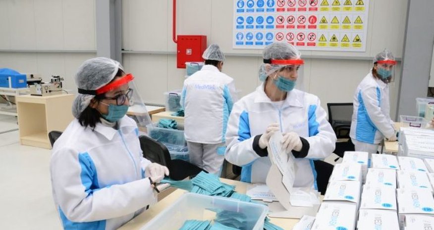 Yerli maskaların satışa çıxarılacağı vaxt AÇIQLANDI Yerli maskaların satışa çıxarılacağı vaxt AÇIQLANDI
