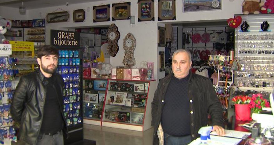 Bakıda gizli şəkildə fəaliyyət göstərən “Mall” aşkar edildi Bakıda gizli şəkildə fəaliyyət göstərən “Mall” aşkar edildi
