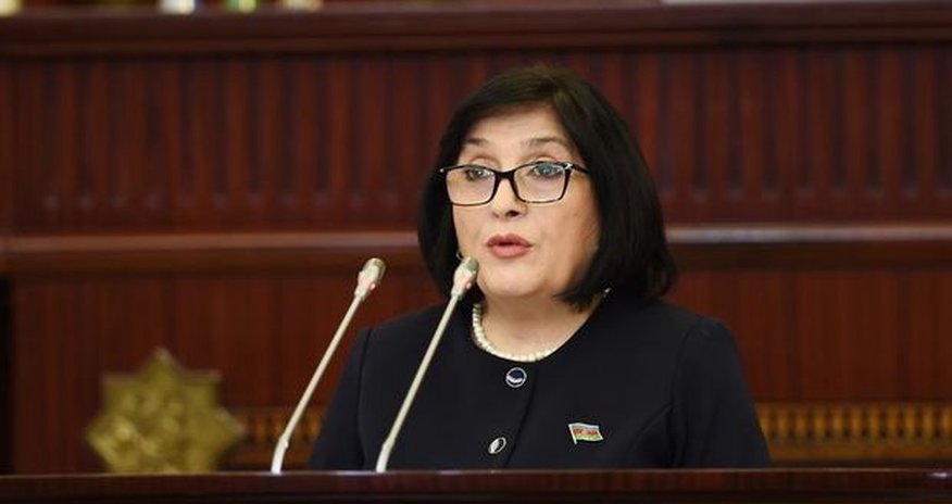 Spikerin daha bir köməkçisi vəzifəsindən azad olundu Spikerin daha bir köməkçisi vəzifəsindən azad olundu