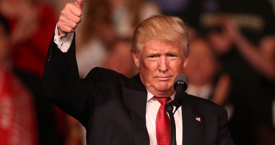 Трамп рассказал, при каких условиях погибает коронавирус Трамп рассказал, при каких условиях погибает коронавирус
