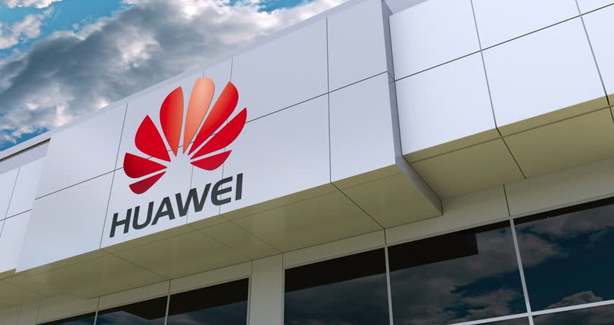 Huawei осудила ограничения США на поставку компьютерных чипов Huawei осудила ограничения США на поставку компьютерных чипов