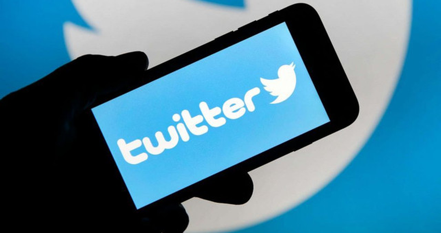 Франция предложила Twitter переехать из США Франция предложила Twitter переехать из США