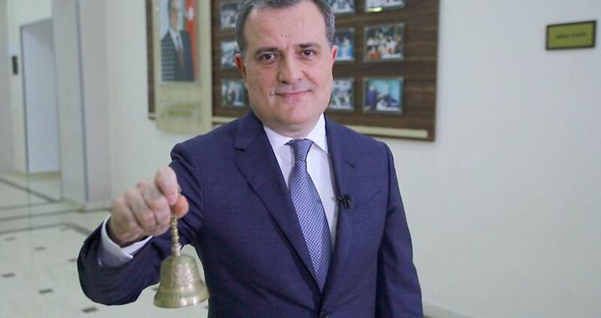 Azərbaycanda virtual “Son zəng” çalındı Azərbaycanda virtual “Son zəng” çalındı