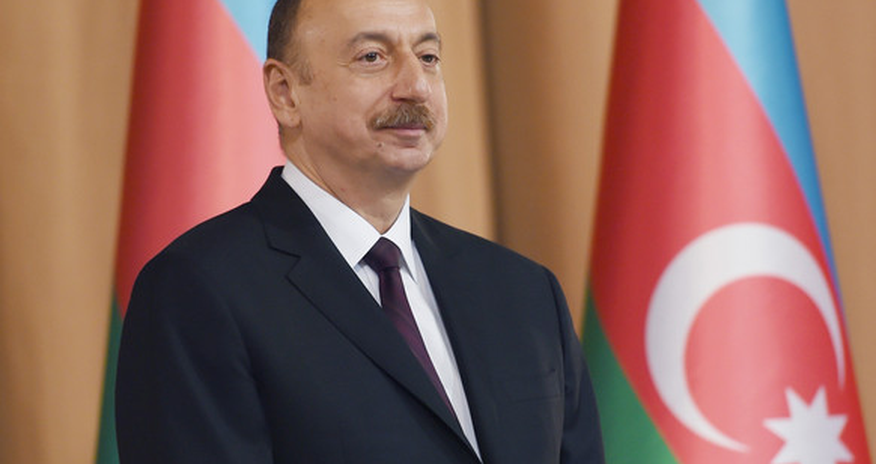 Президент Азербайджана поздравил словенского коллегу Президент Азербайджана поздравил словенского коллегу